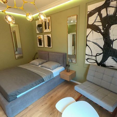 Roza'S Studio Tirana Center Екстер'єр фото